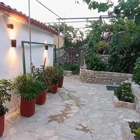 Apartman Hill House Vuno